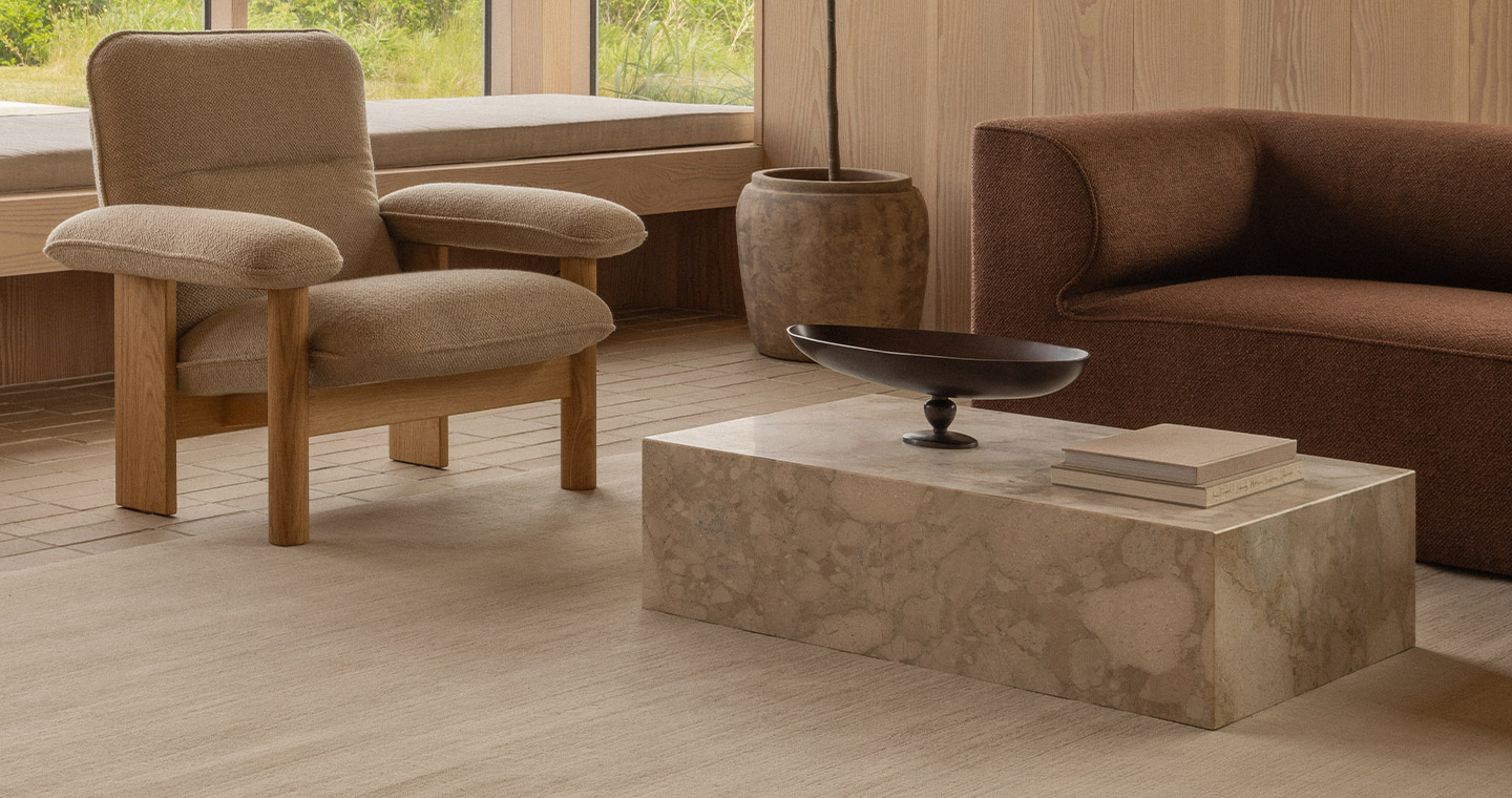 Plinth Low