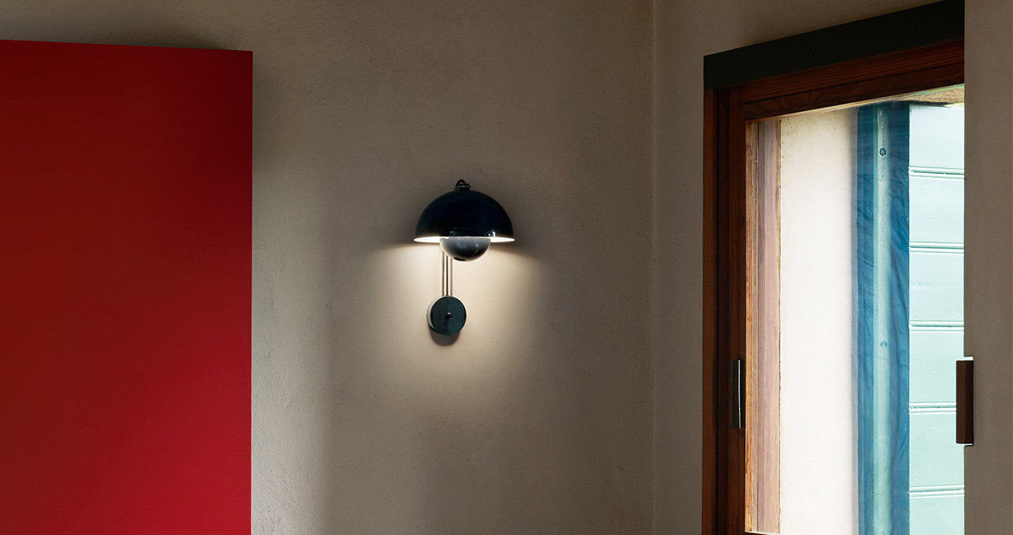 VP8 Flowerpot Wall Lamp