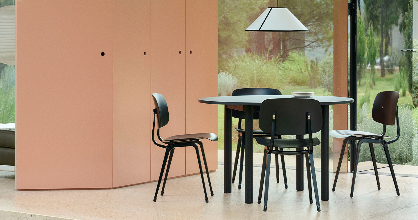 Annex Table Round with Wood Base