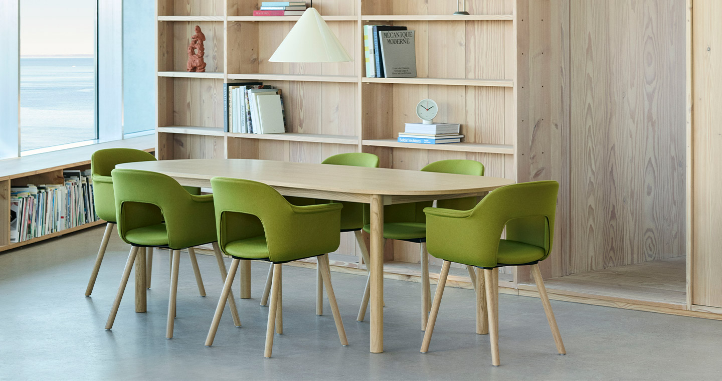 Annex Table Oblong with Wood Base