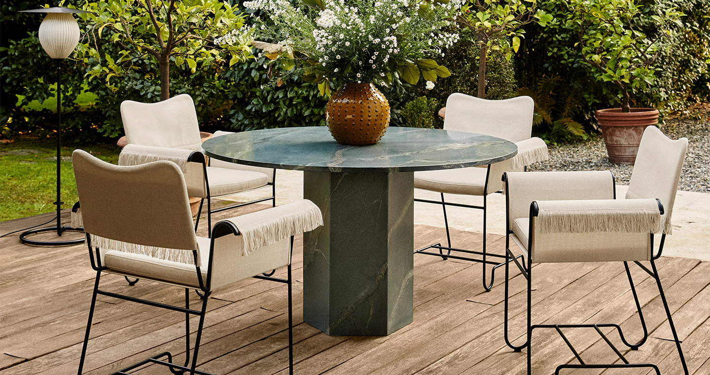 Epic Outdoor Dining Table - Round