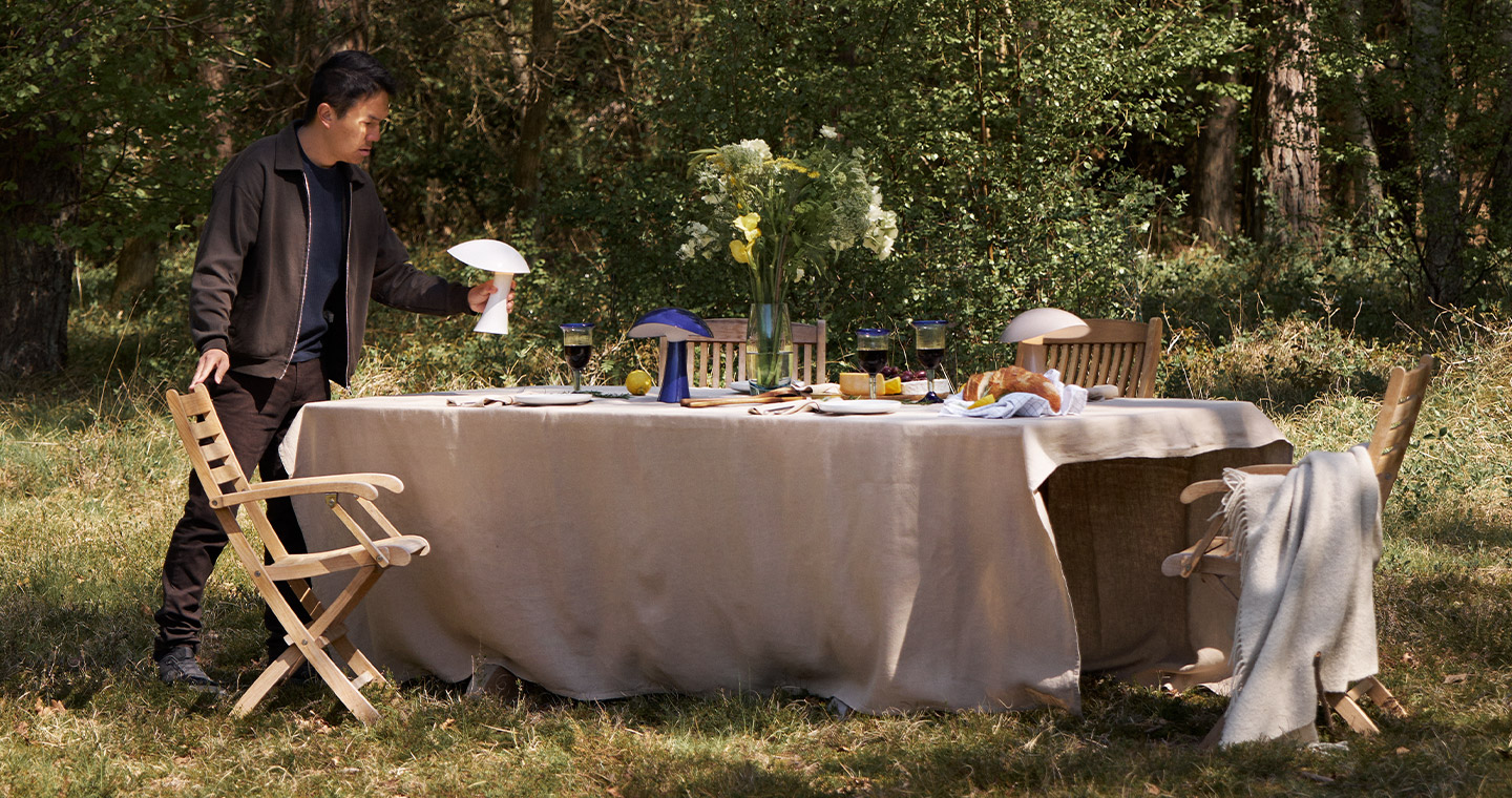 Rumee 220 Portable Lamp