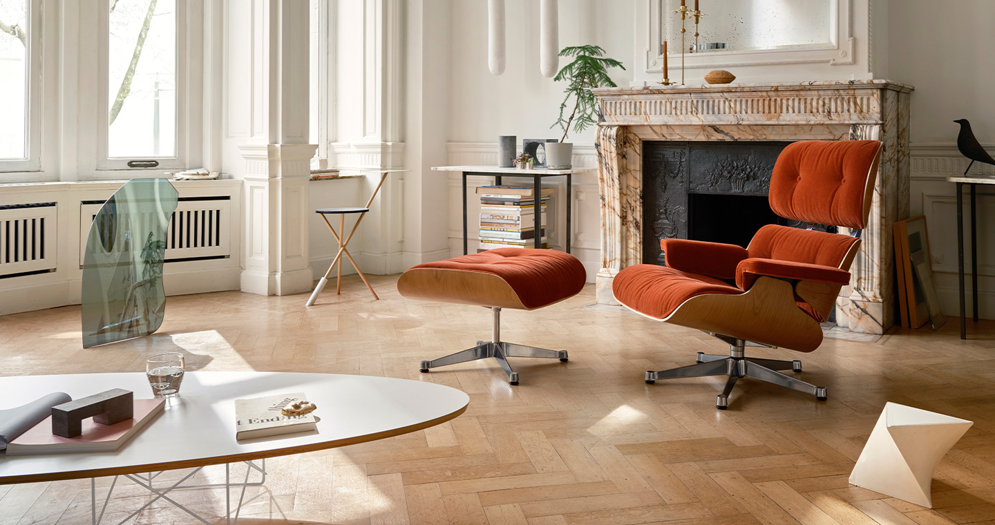 Eames Lounge Chair - Cherry - Calma Fabric