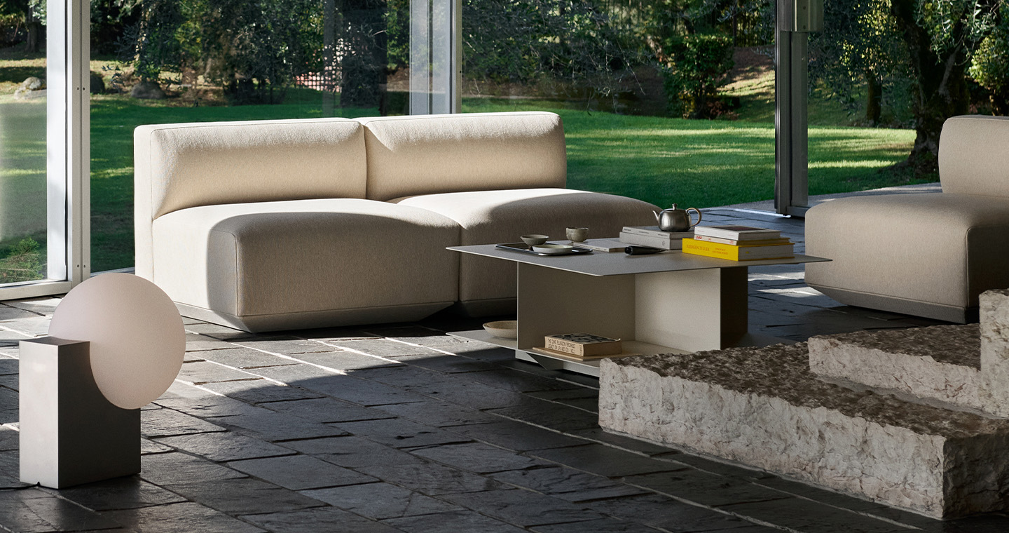 EV3 Develius Coffee Table