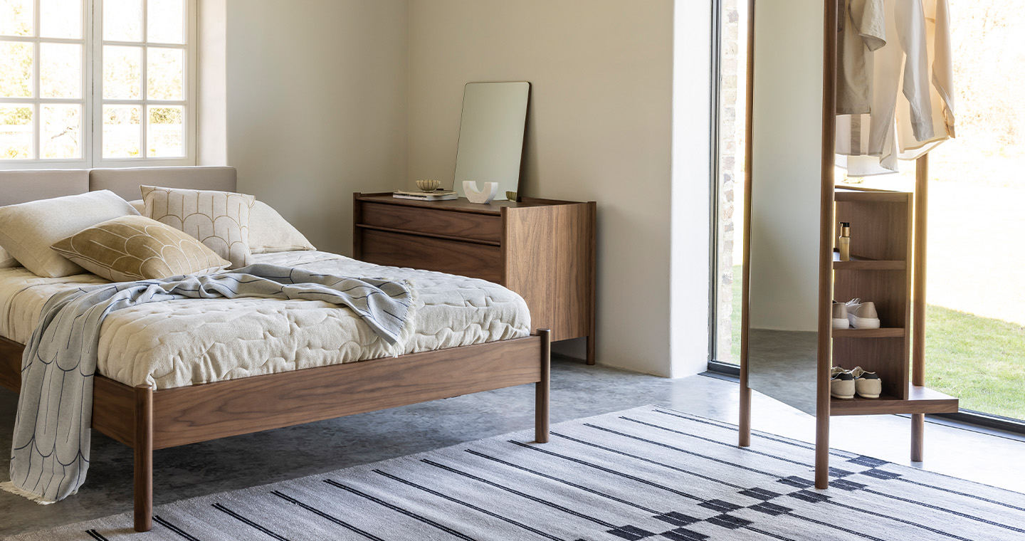 Pala Chest of Drawers