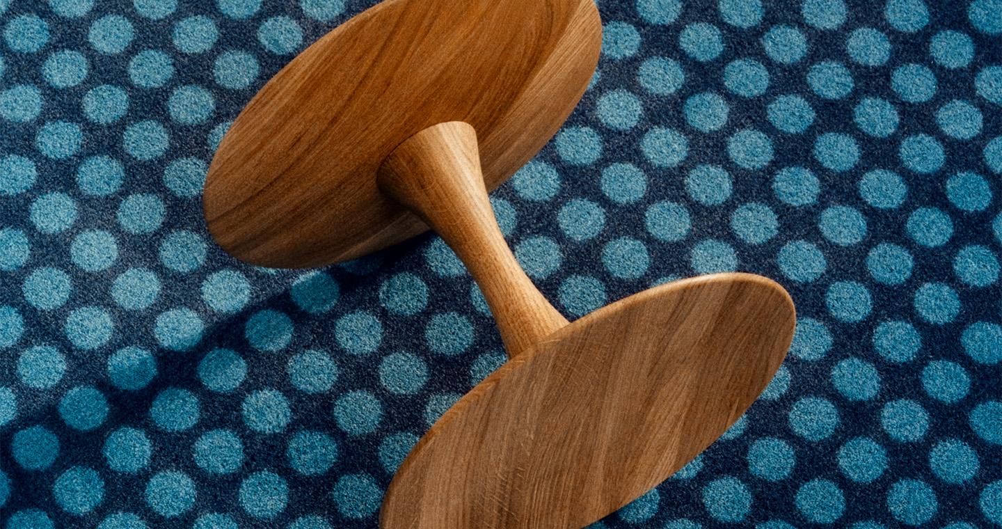 ND102 Trisse Stool