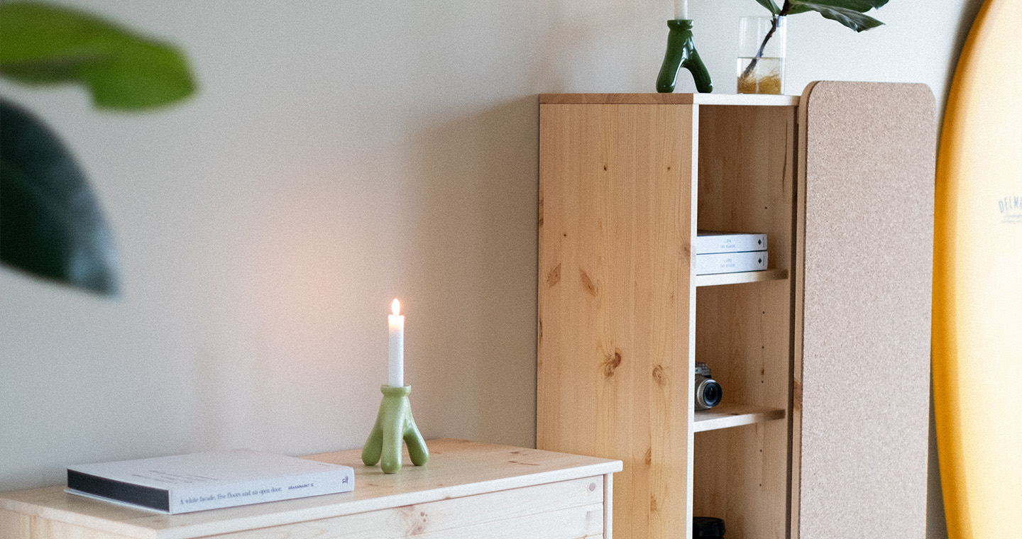 Slide Cabinet with Pinboard