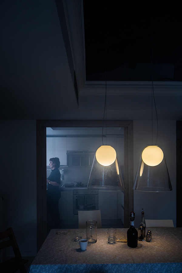 2 Foscarini Satellight Pendants above a dining table