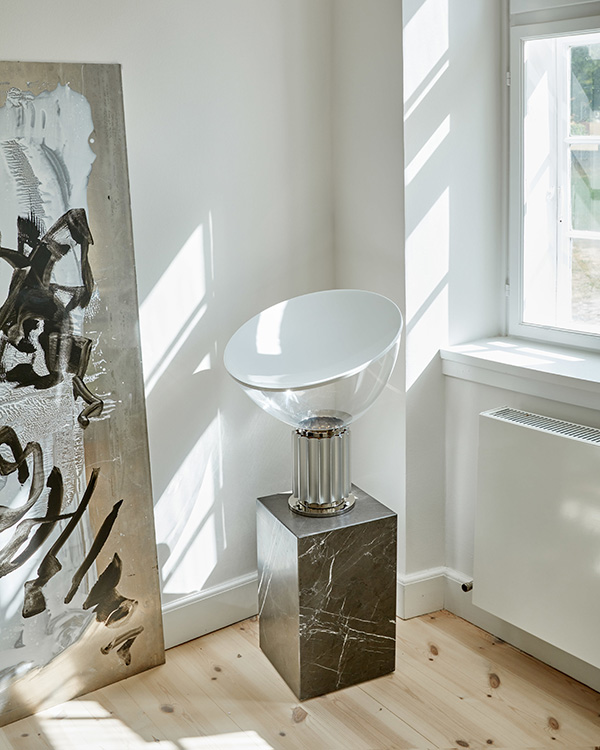 Flos Taccia Table Lamp on a Tall Marble Plinth