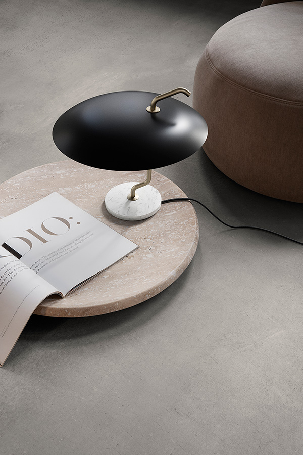 Gino Sarfatti Model 537 Table Lamp on a coffee table