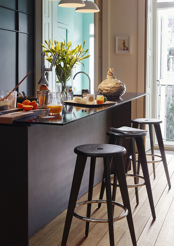 The Vitra Tabouret Haut Bar Stool used in kitchen setting