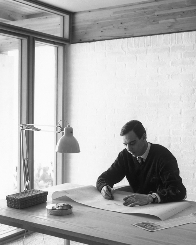 Designers at Nest: Poul Kjærholm