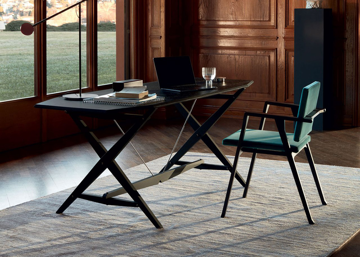 Cassina 833 Cavalletto Desk in an oak panelled room