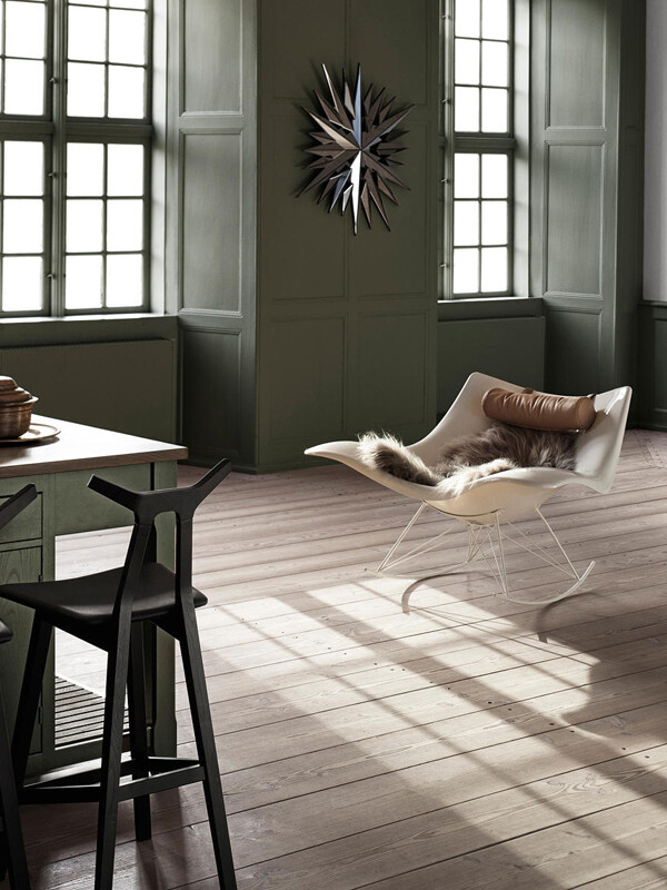 White Fredericia Stingray Rocking Chair