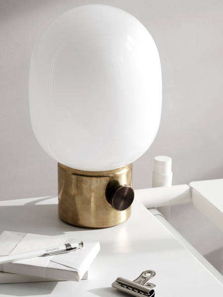 Future Design Icon: Menu JWDA Table Lamp