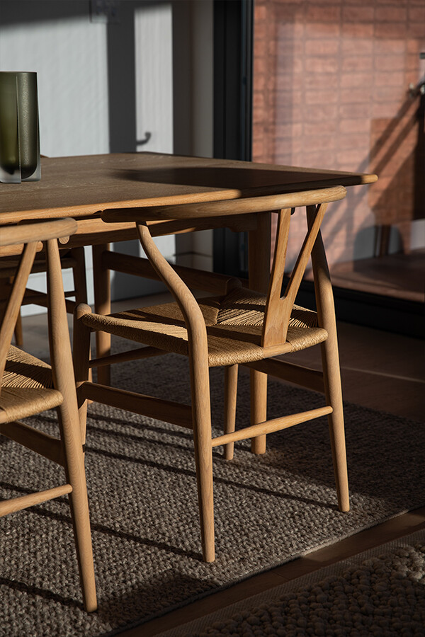 Detail of the Carl Hansen CH24 Wishbone Chair