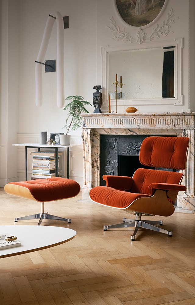Vitra Eames Lounge Chair & Ottoman