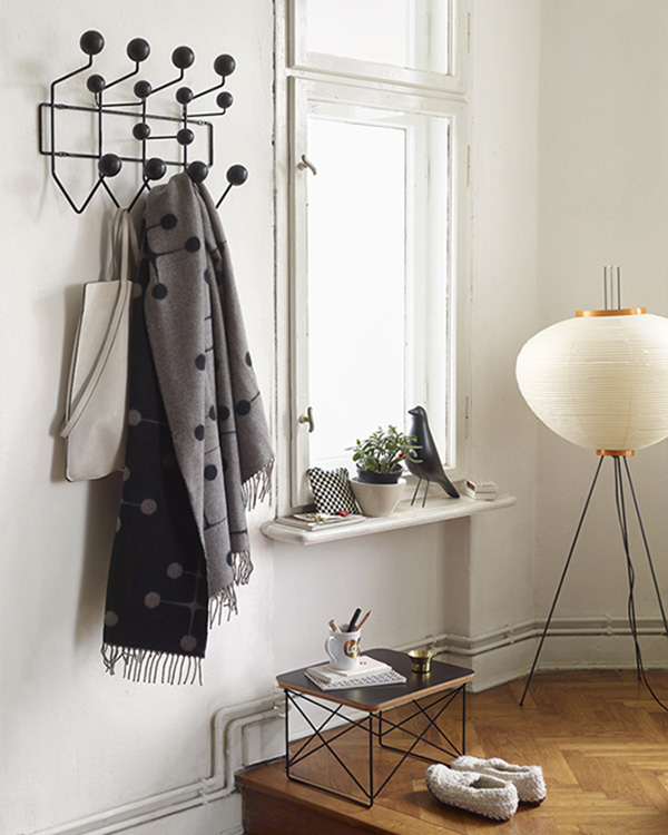 Vitra Eames Hang it All in Black
