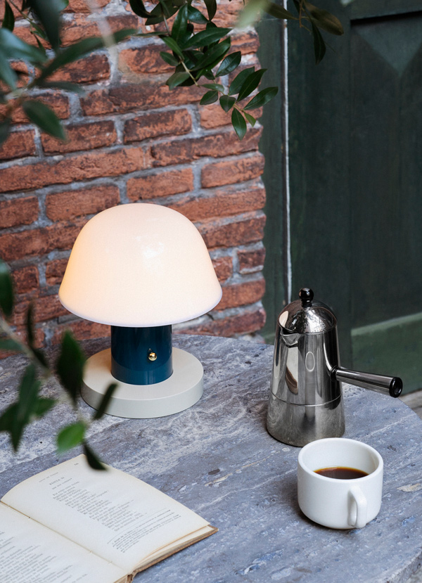 &Tradition JH27 Setago Portable Table Lamp on cafe table