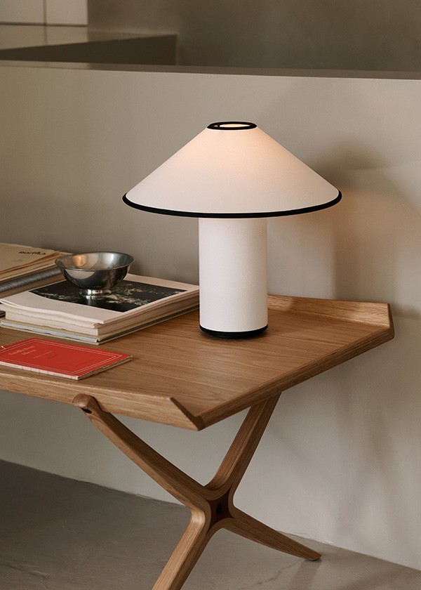 Close up detail of the &Tradition ATD6 Colette Table Lamp