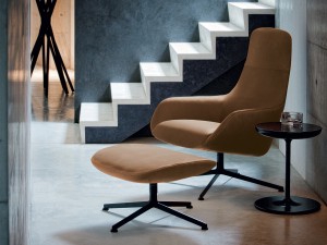 Zanotta 896 Kent Armchair
