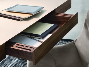 Zanotta Maestrale Writing Desk