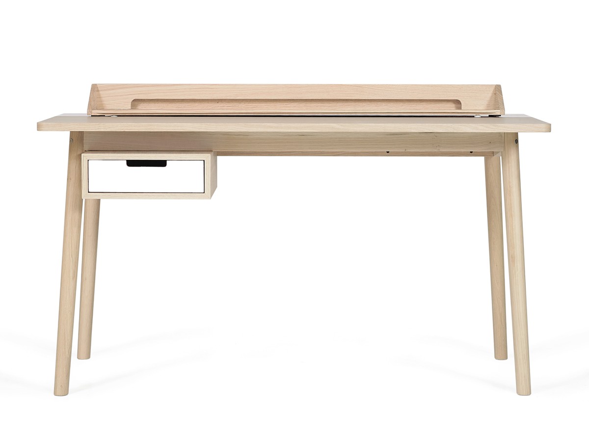 Harto Honore Desk