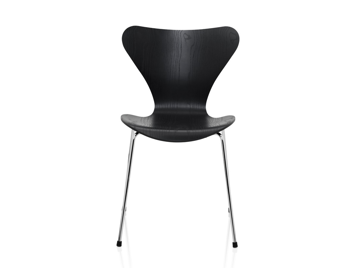 Fritz Hansen Series 7 Chair