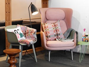 Ex-Display Fritz Hansen Ro Chair