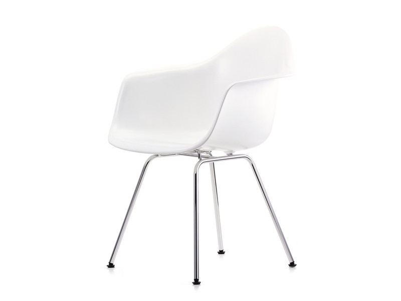Buy the Vitra DAX Eames Plastic Armchair at Nest.co.uk