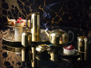 Tom Dixon Form Tray Square