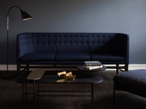 &Tradition AJ5 Mayor Sofa