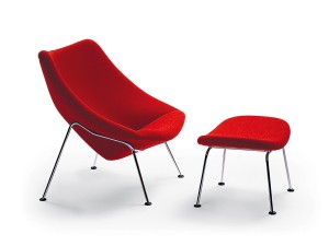 Artifort Oyster Lounge Chair
