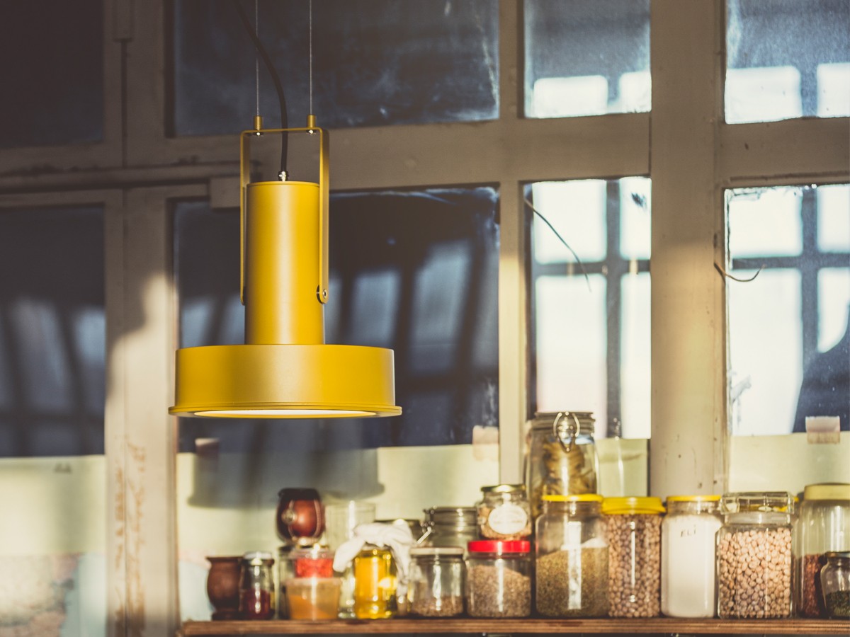 Santa & Cole Arne Domus Pendant Light