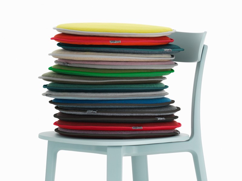 Buy the Vitra Seat Dot Cushion Plano at nest.co.uk