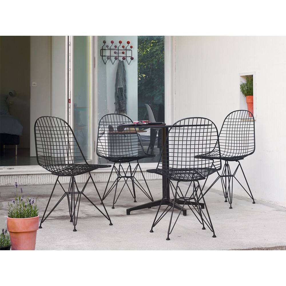 Buy the Vitra DKR Eames Wire Chair at nest.co.uk