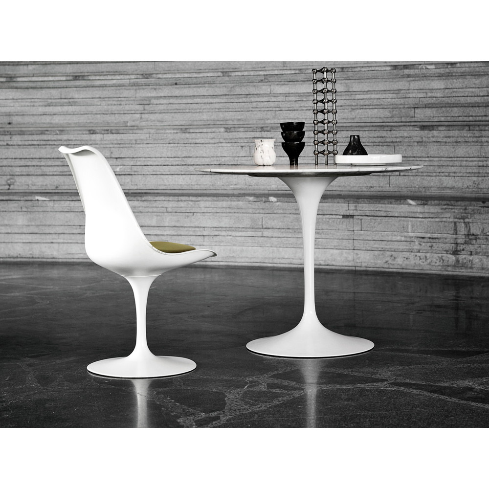 Buy the Knoll Studio Knoll Tulip Chair at nest.co.uk