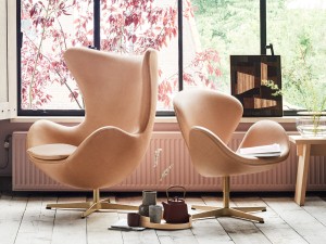 Fritz Hansen 60th Anniversary Edition Swan Chair