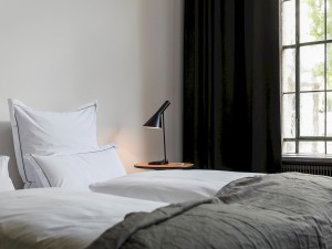 Louis Poulsen AJ Table Lamp