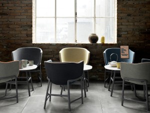 Fritz Hansen Minuscule Armchair