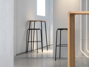 Zeitraum Okito Stool
