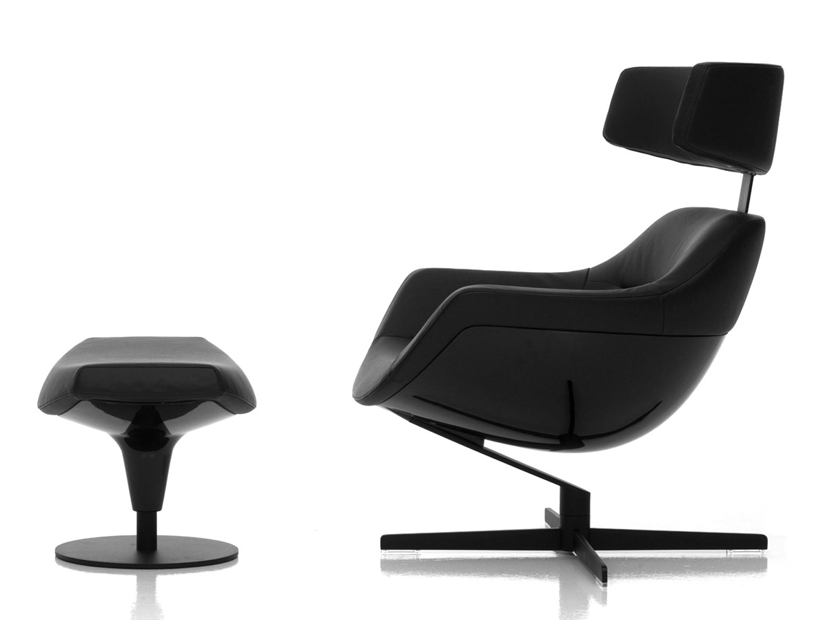 Cassina 277 Auckland Armchair with Headrest - Black