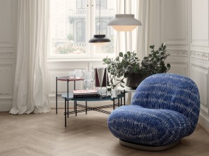 Gubi Collar Pendant Light