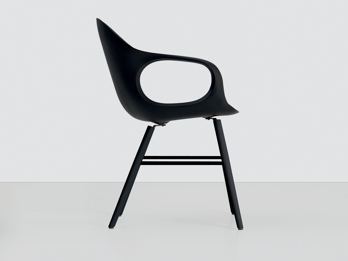 Kristalia Elephant Chair - Wooden Base