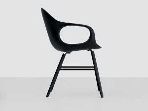 Kristalia Elephant Chair - Wooden Base