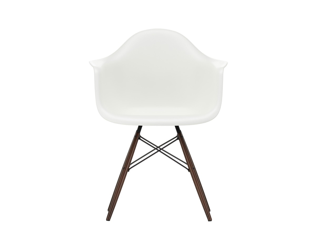 Vitra DAW Eames Plastic Armchair - Dark Maple Base