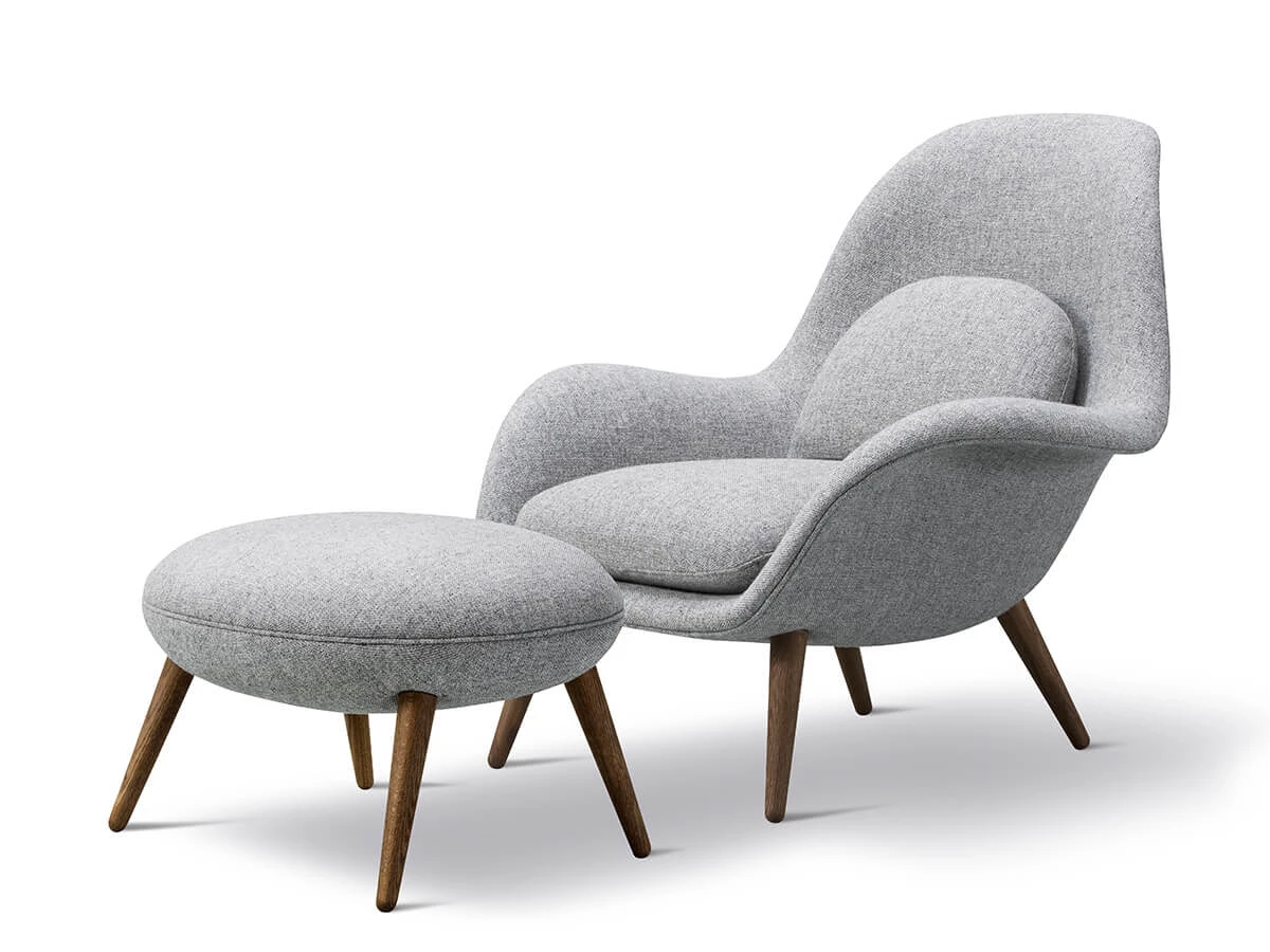 Fredericia Swoon Lounge Chair - Wood Base