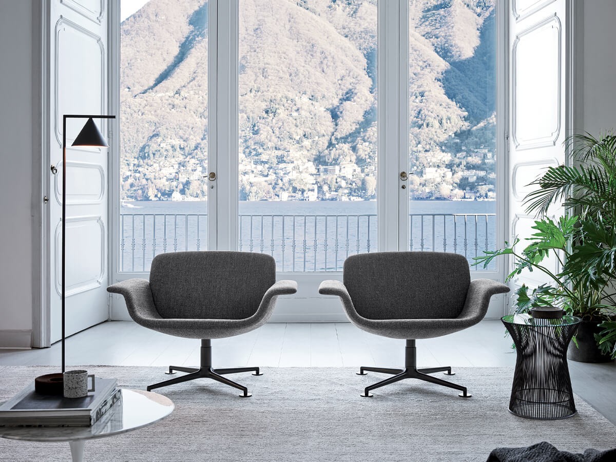 Buy the Knoll Studio Knoll KN01 Swivel Lounge Chair at nest.co.uk