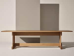 Fogia Grande Dining Table