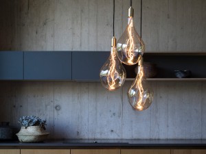 Tala Voronoi III Pendant Light - Brass